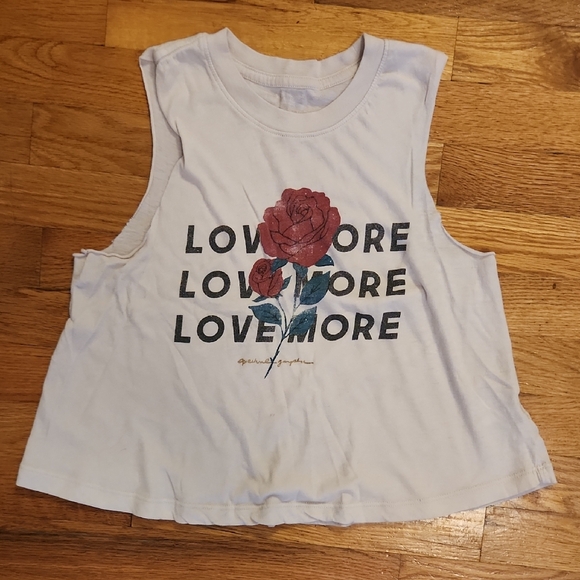 Spiritual Gangster Tan Sleeveless Top with Red Rose Print - Picture 1 of 2